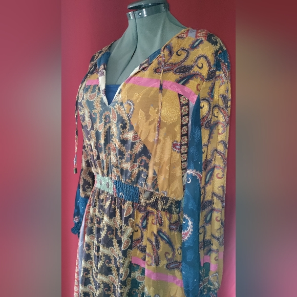 Reba boho handkerchief hem dress - Picture 10 of 12